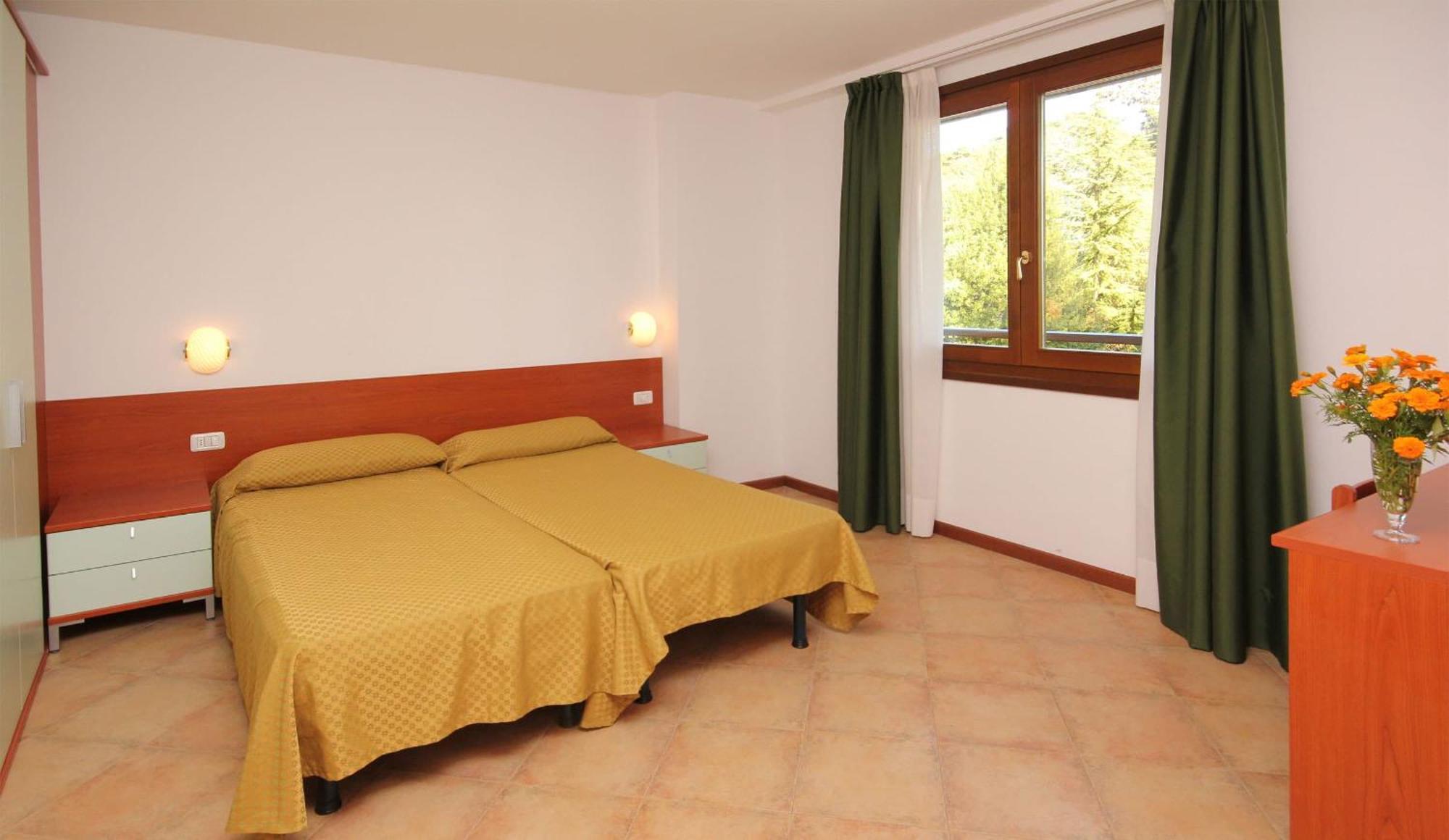 Hotel Residence Campi Tremosine Szoba fotó