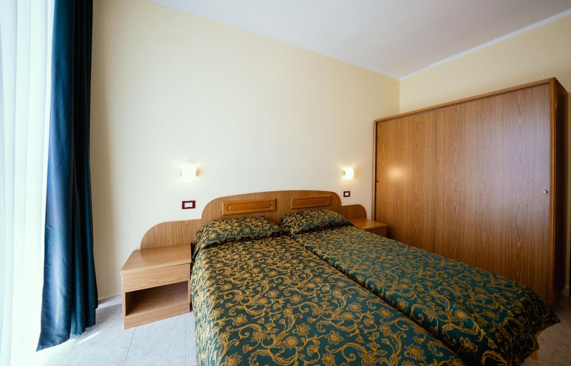 Hotel Residence Campi Tremosine Szoba fotó
