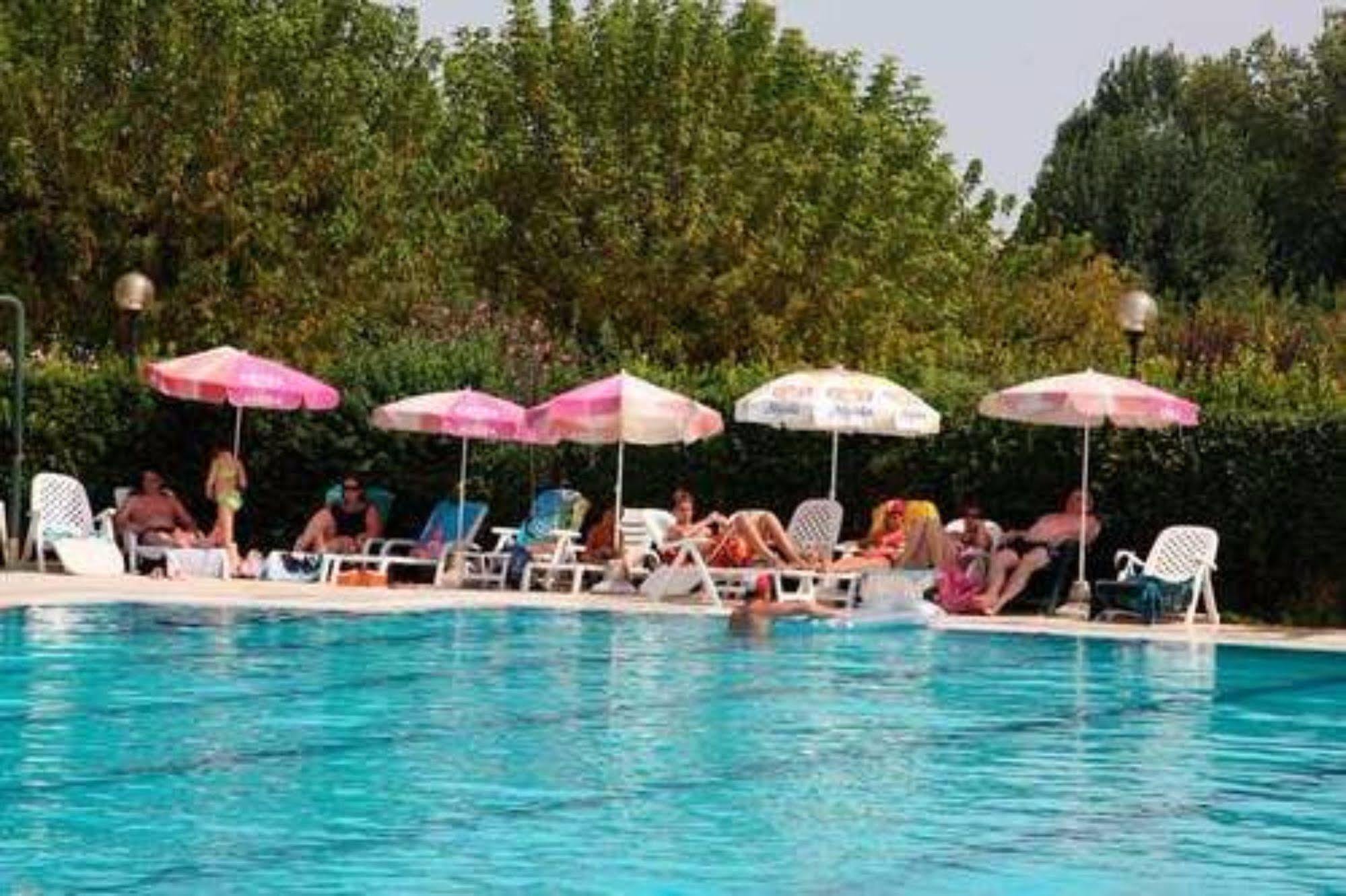 Hotel Residence Campi Tremosine Kültér fotó